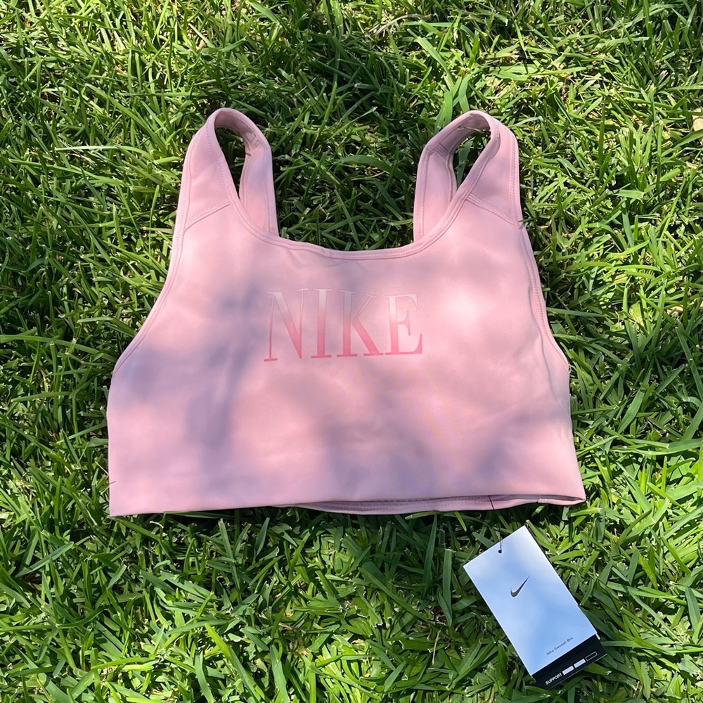 Nike Women’s Drifit Support bra